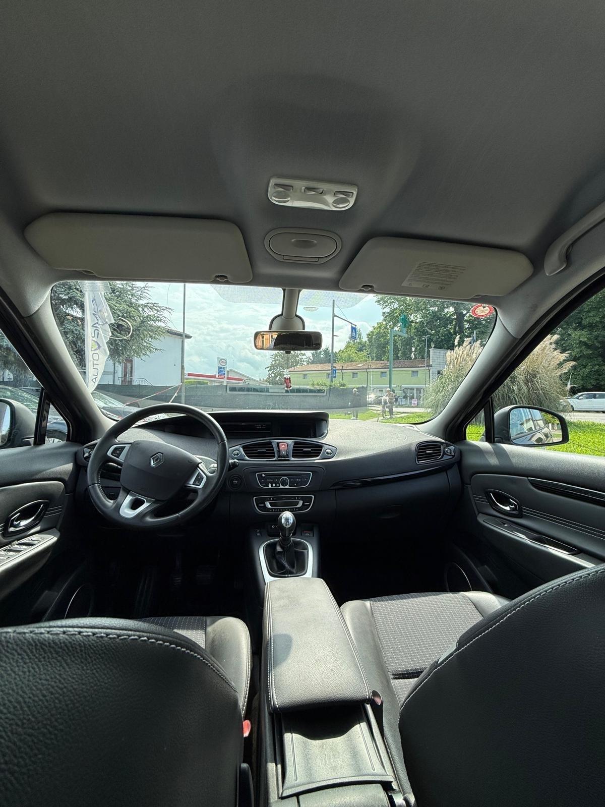 Renault Scenic Scénic X-Mod 1.5 dCi 110CV Luxe