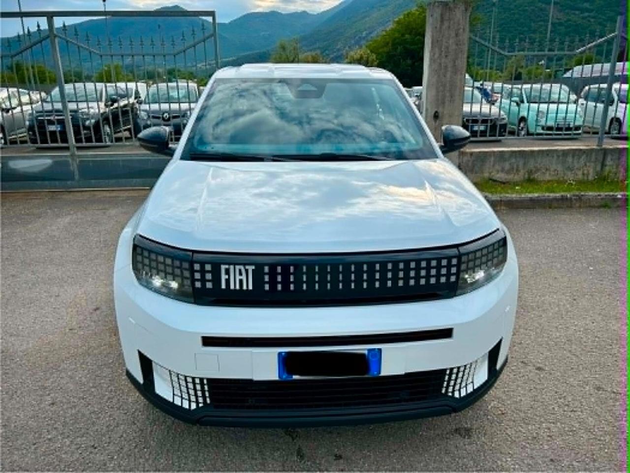 Fiat Grande Panda 1.2 100 CV S&S Business A NOLEGGIO