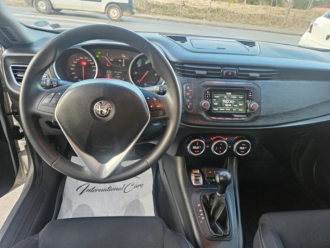 ALFAROMEO Giulietta 1.6 jtdm 120cv automatica full
