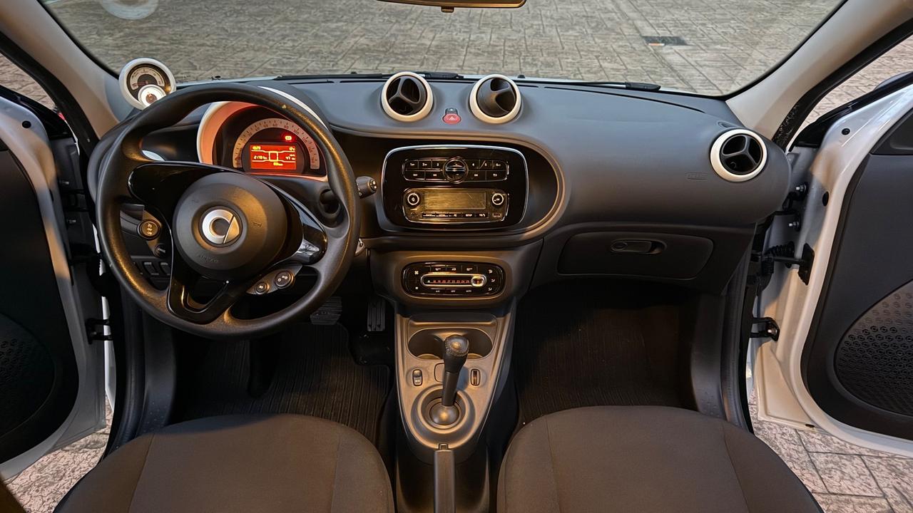 Smart ForFour EQ Prime Nightsky