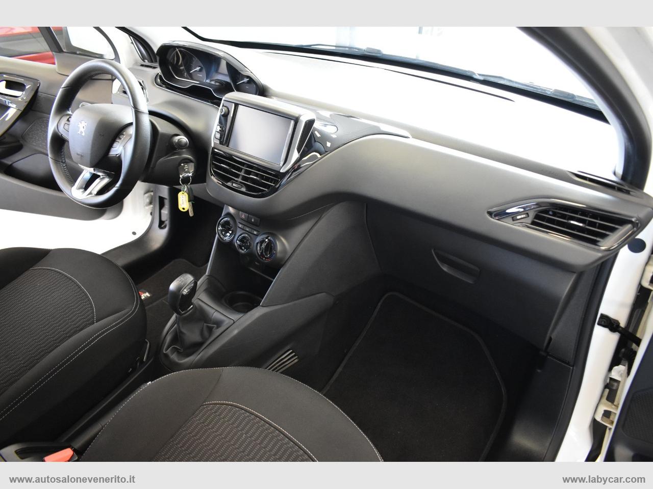PEUGEOT 208 PureTech 82 S&S 5p. Allure