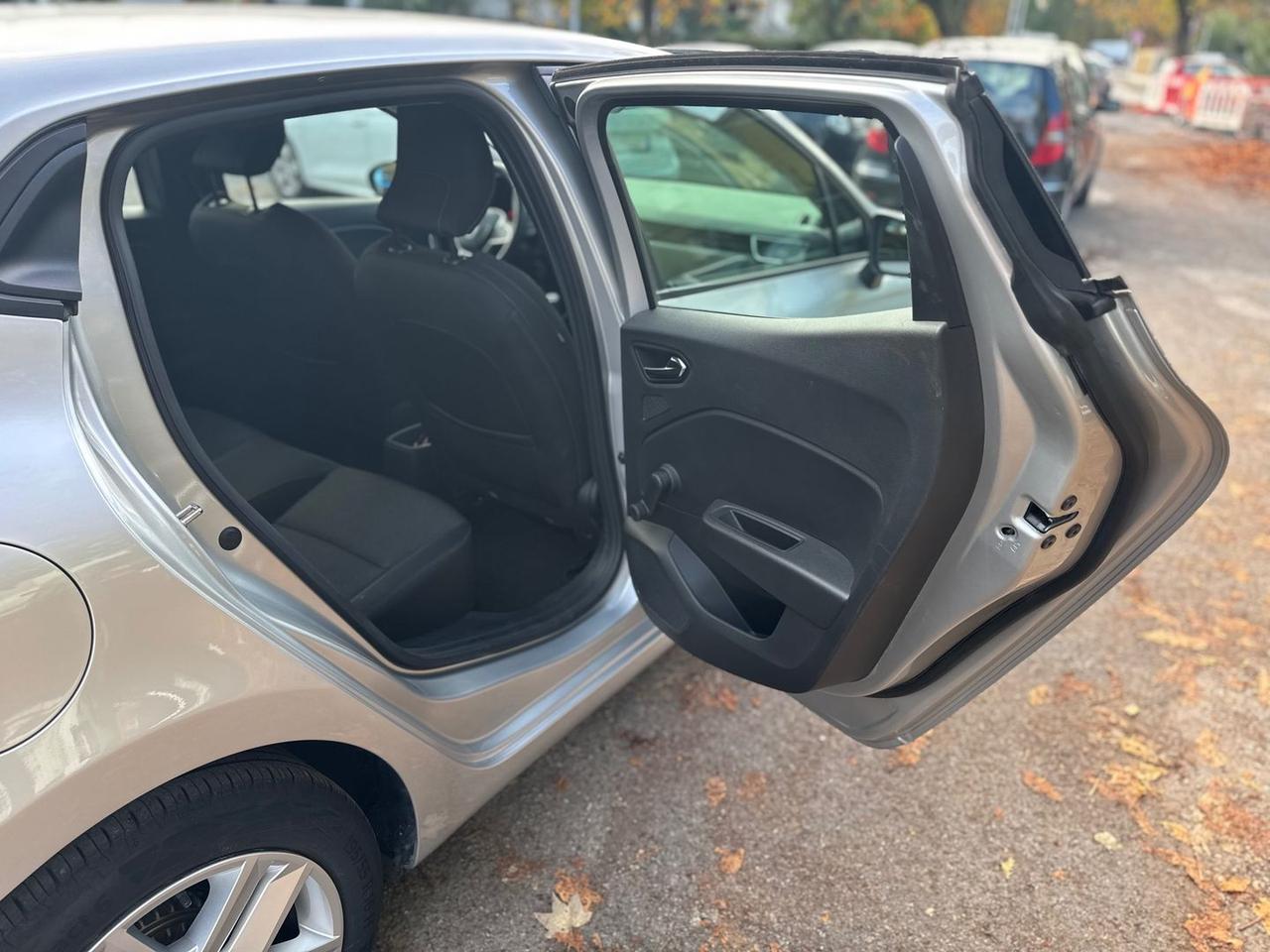 Renault Clio Intens 1.0 ECO-G 100 #7495