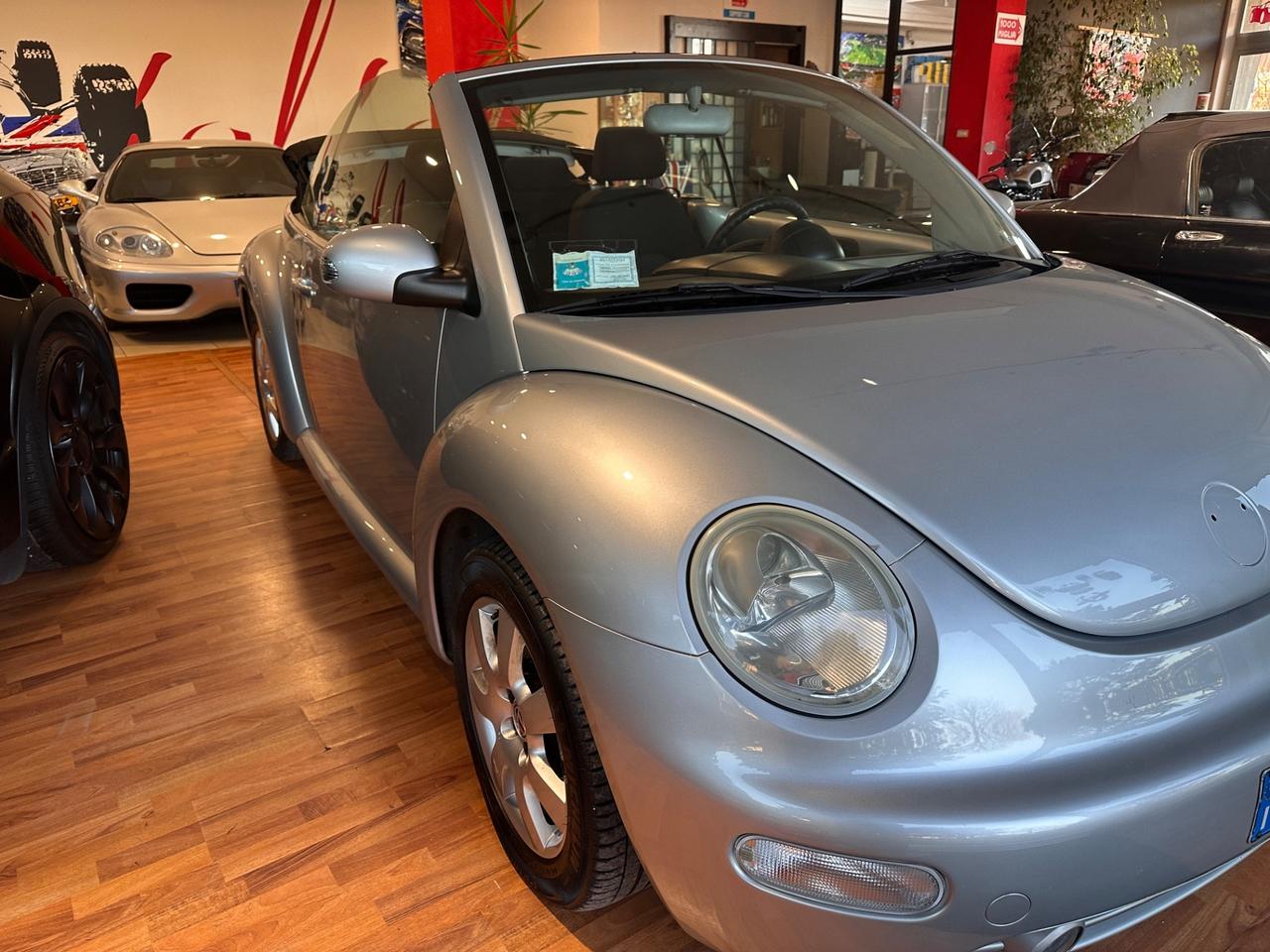 Volkswagen New Beetle 1.6 Cabrio