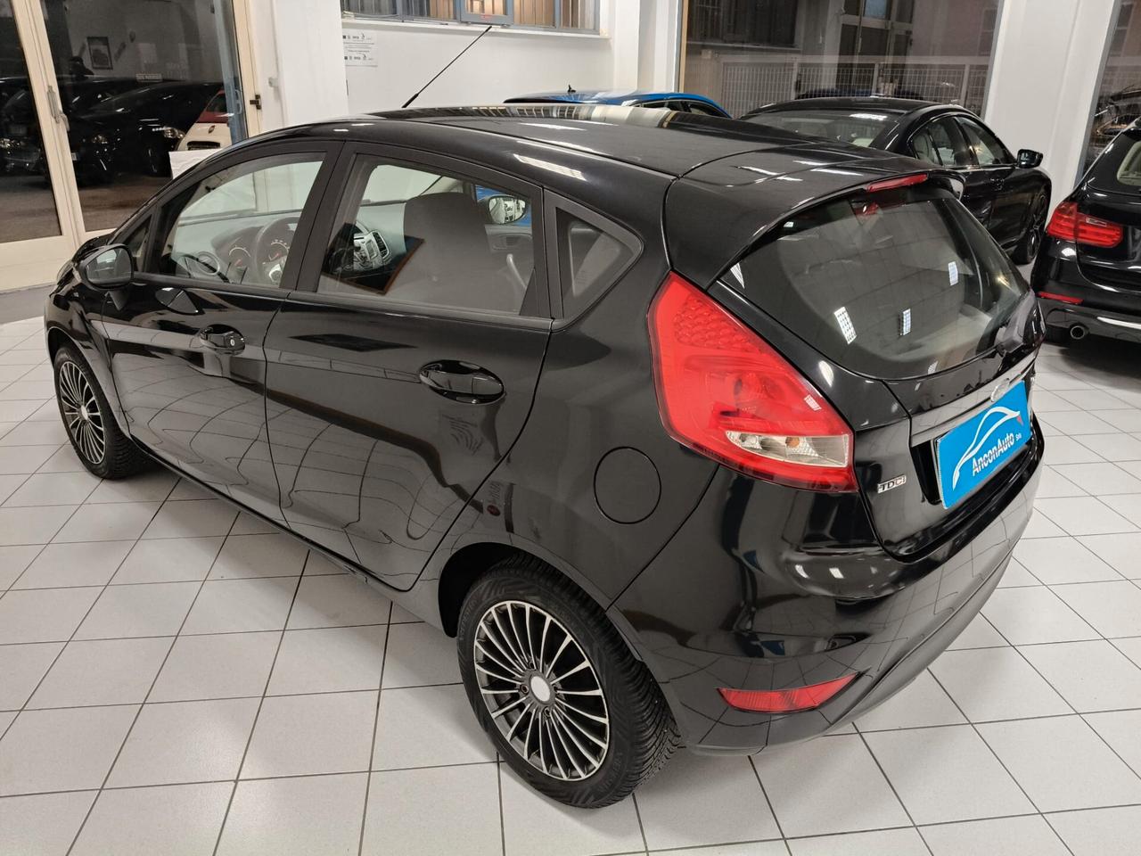 Ford Fiesta 1.4 TDCi X NEOPATENTATI 2010
