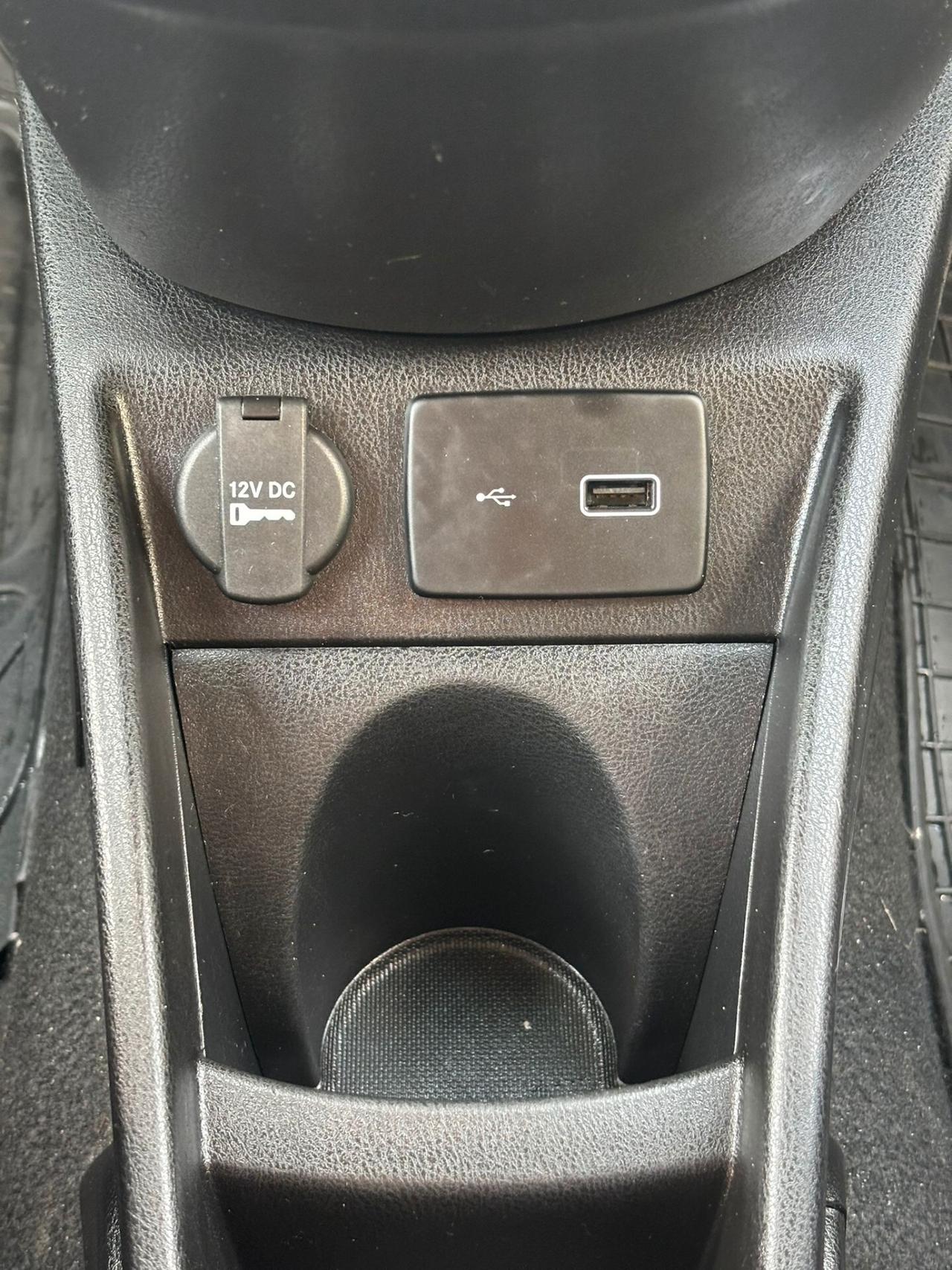 Lancia Ypsilon 1.2 69 CV 5 porte S&S Gold