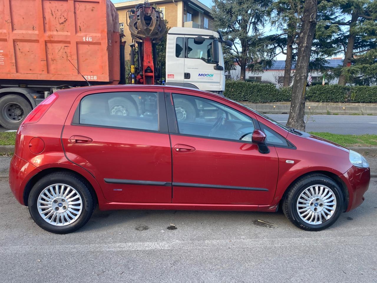 Fiat Grande Punto 1.3 MJT 90 CV 5 p cambio automatico