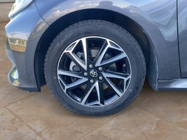 TOYOTA Yaris 1.5 Hybrid 5 porte Trend