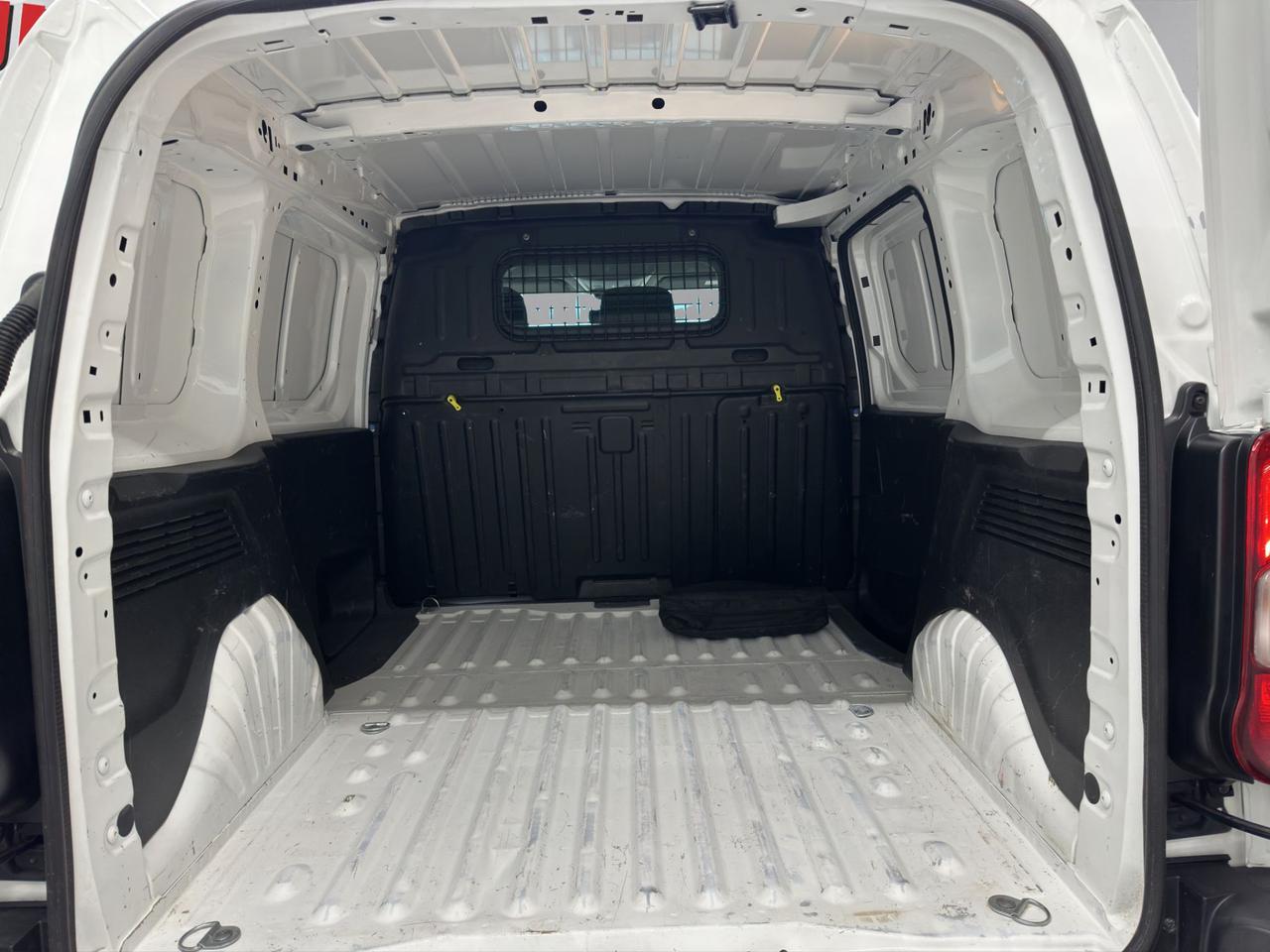 Toyota Proace City 1.5D 100cv S&S L1 S Ground