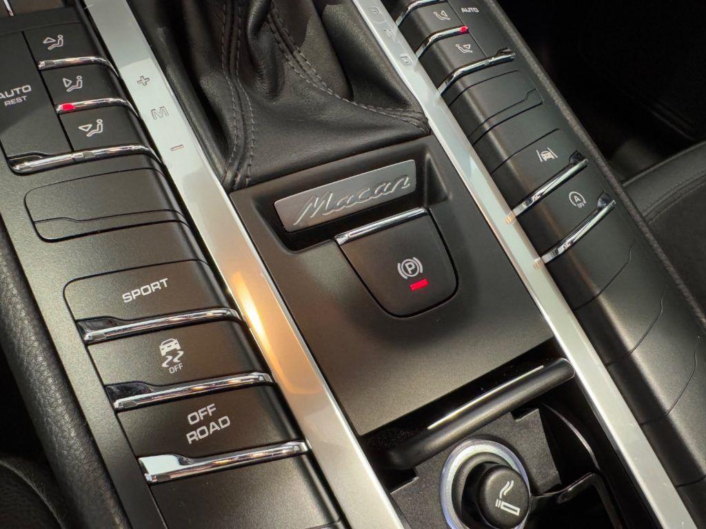 Porsche Macan 2.0 + TETTO APRIBILE