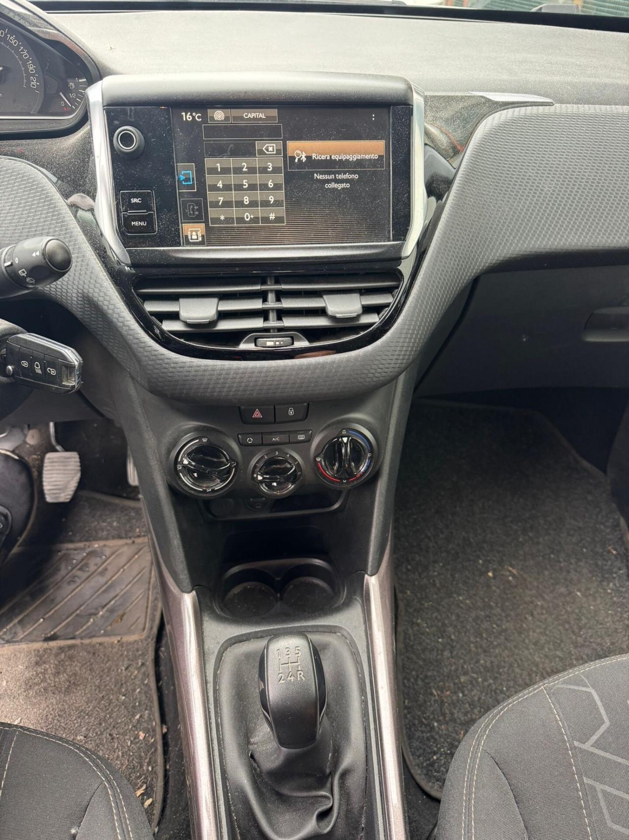 Peugeot 2008 (Incidentata) BlueHDi 75 Active neopatentati