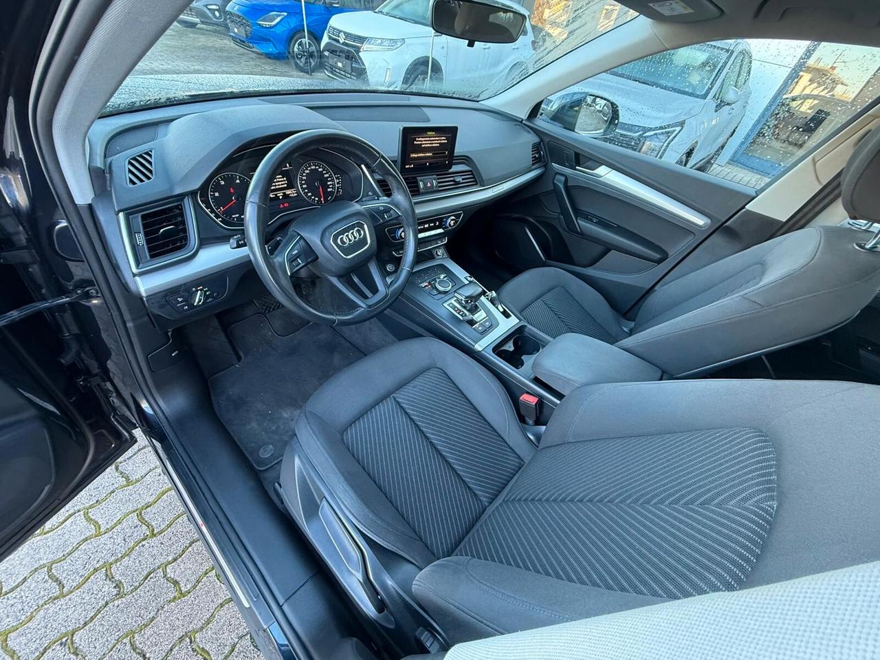 Audi Q5 2.0 TDI quattro S tronic Business