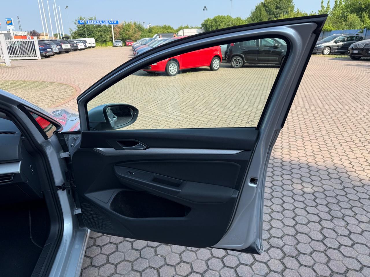 Volkswagen Golf 1.5 TGI DSG Life