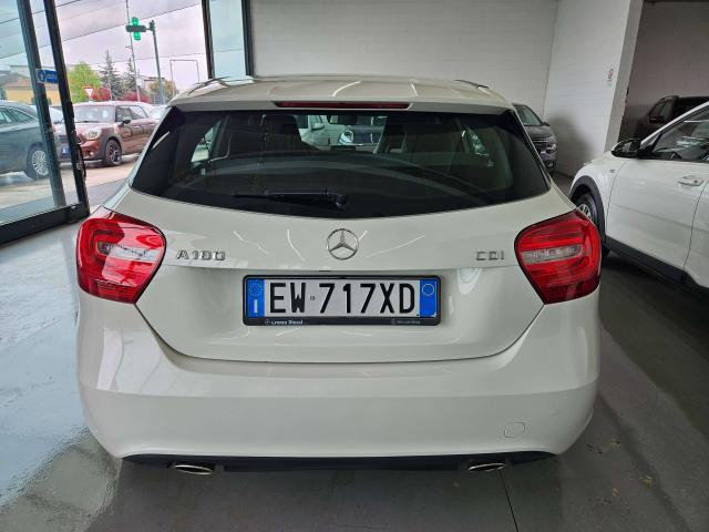 Mercedes-Benz A 180 1.5 cdi Sport automatico / Neopatentati