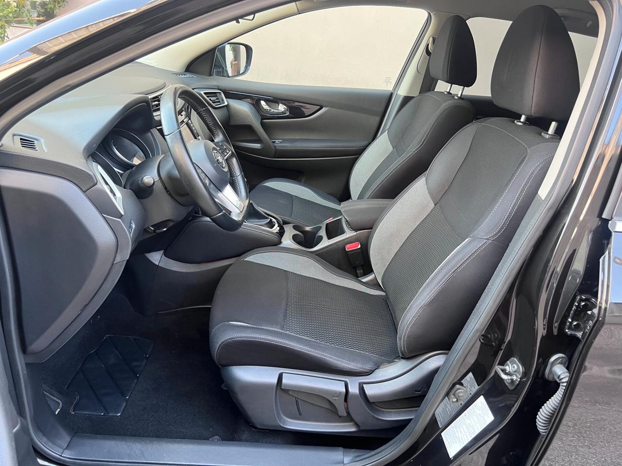 Nissan Qashqai 1.6 dci 2wd 130cv BUSINESS xtronic AUTOMCAMERA/NAVI PERFETTA!!