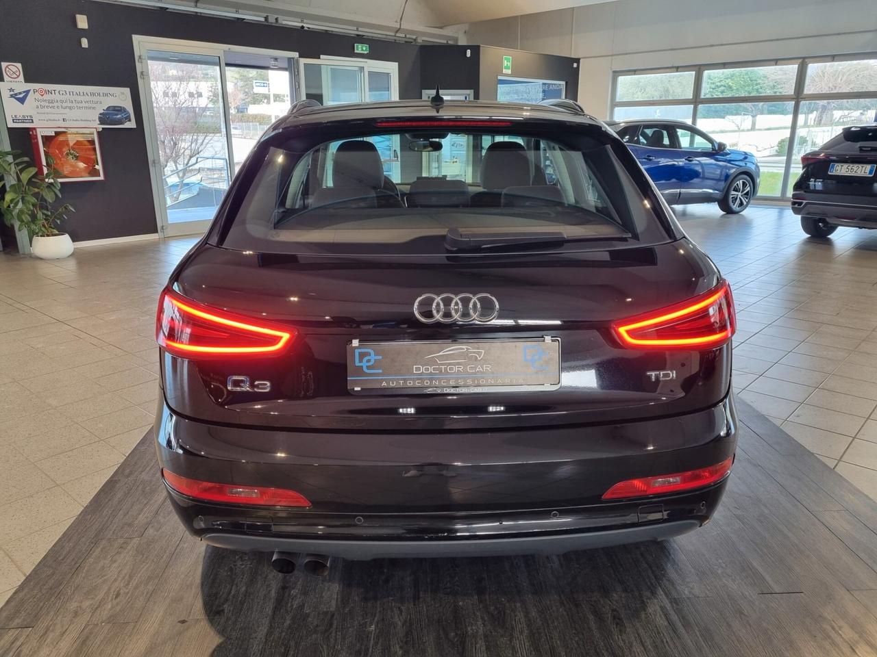 Audi Q3 2.0 tdi 140cv
