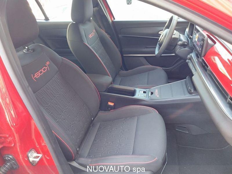 FIAT 600e Red