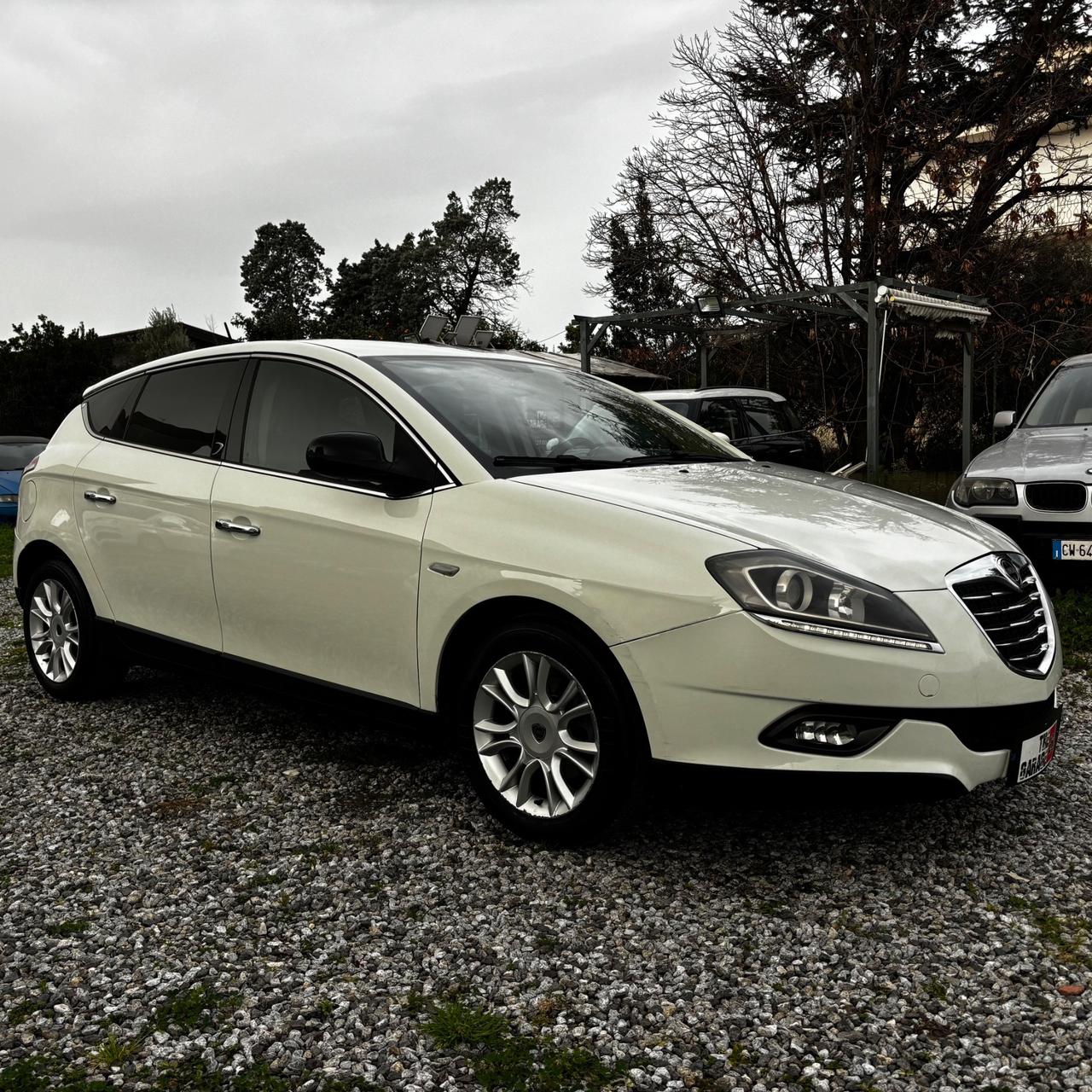 Lancia Delta 1.6 MJT DPF 105 CV Gold