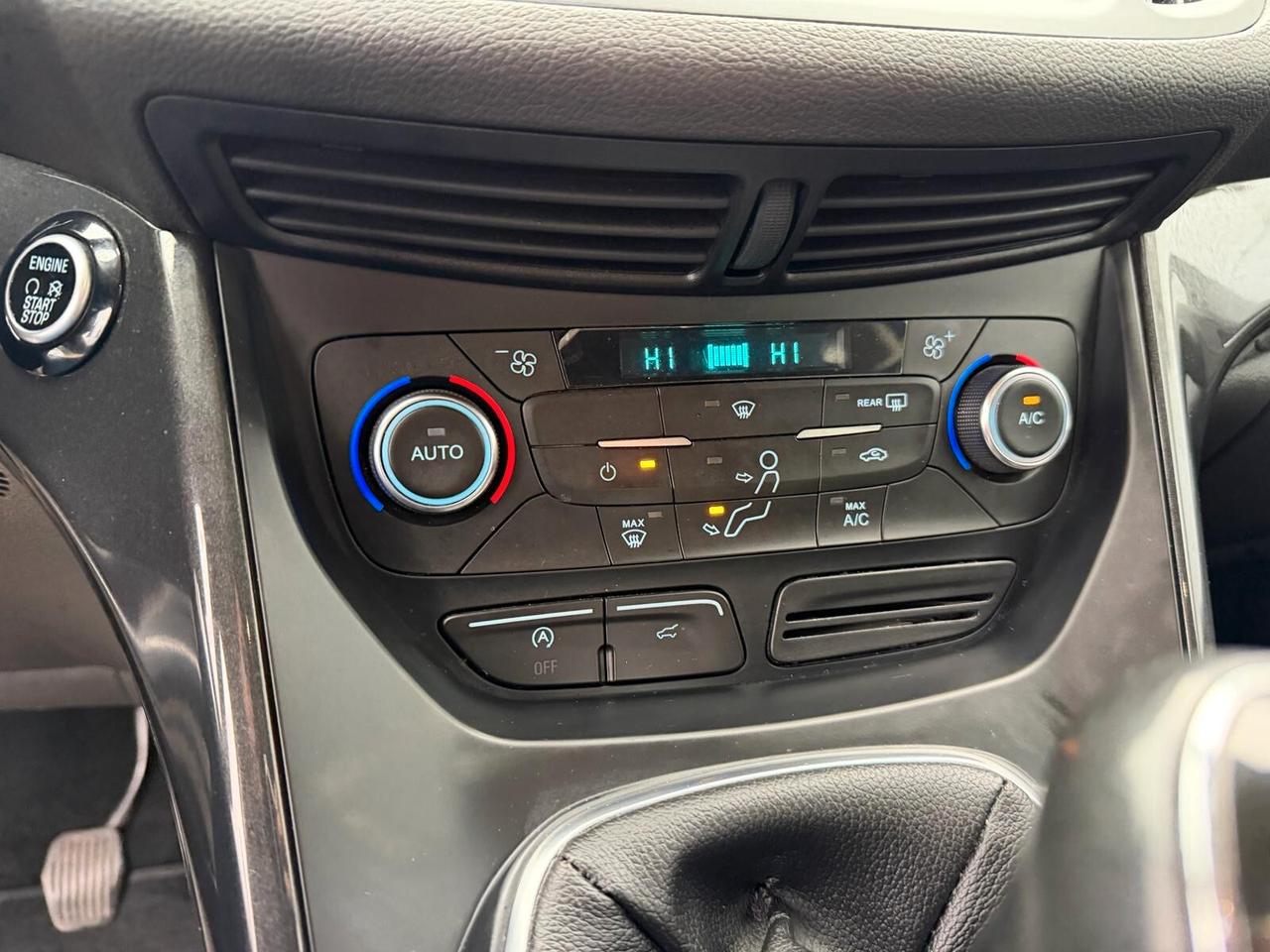 Ford Kuga 2.0 TDCI 150 CV S&S 4WD Titanium