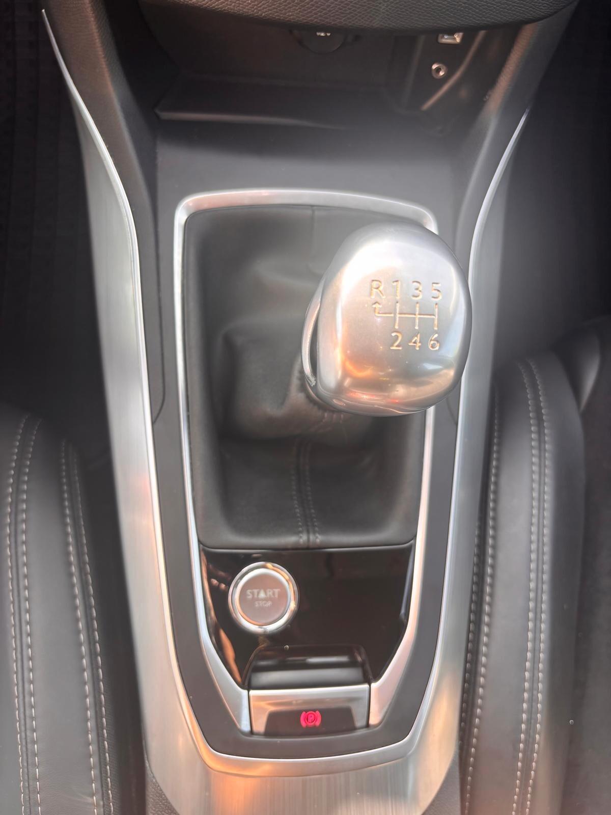 Peugeot 308 PureTech Turbo 130 S&S Allure