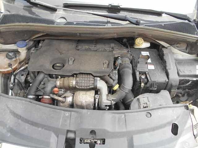 Peugeot 2008 1.6 HDi 92cv Allure Bocciato