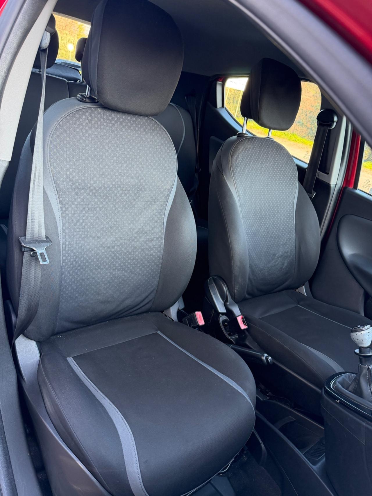 Lancia Ypsilon 1.2 69 CV 5 porte GPL Ecochic Unyca