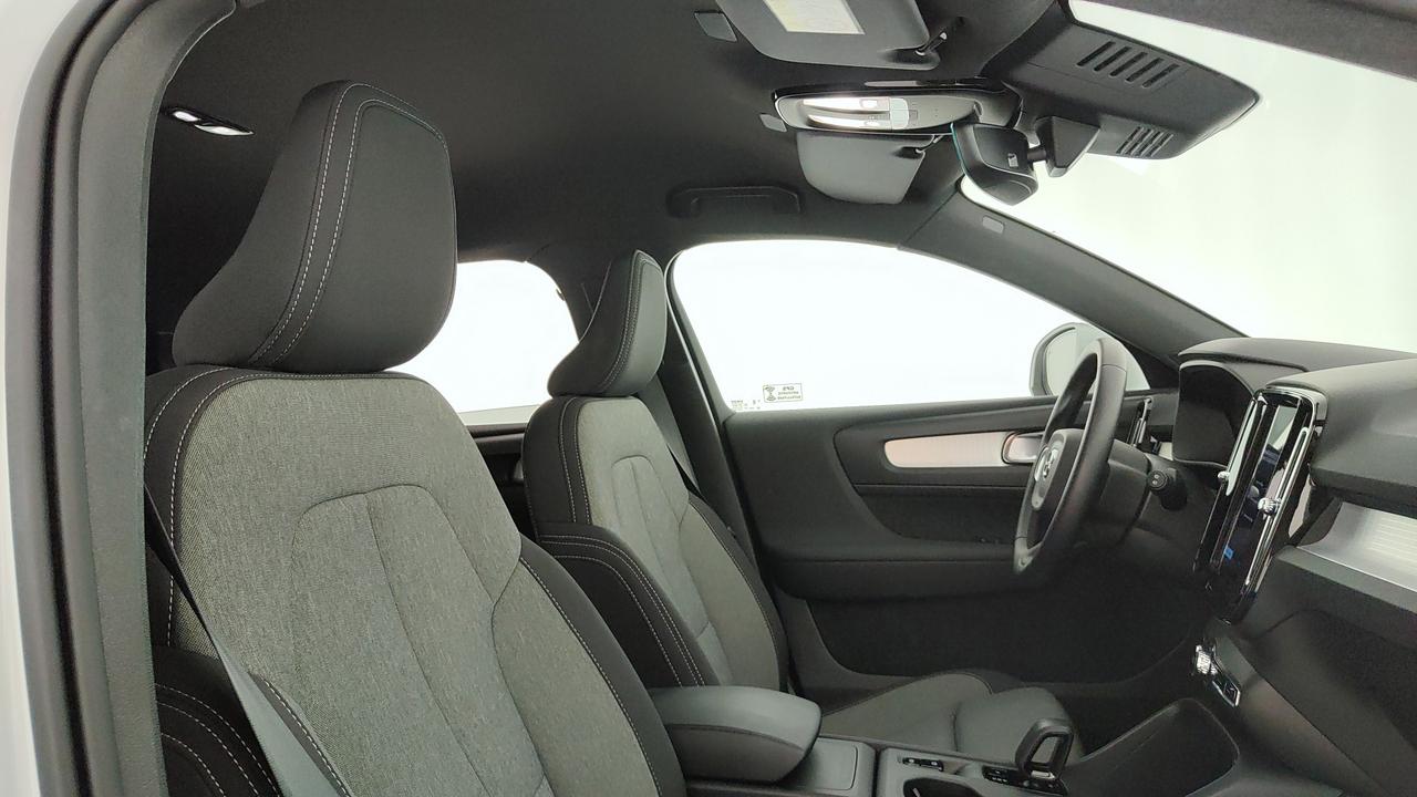 VOLVO XC40 2.0 b3 Core auto