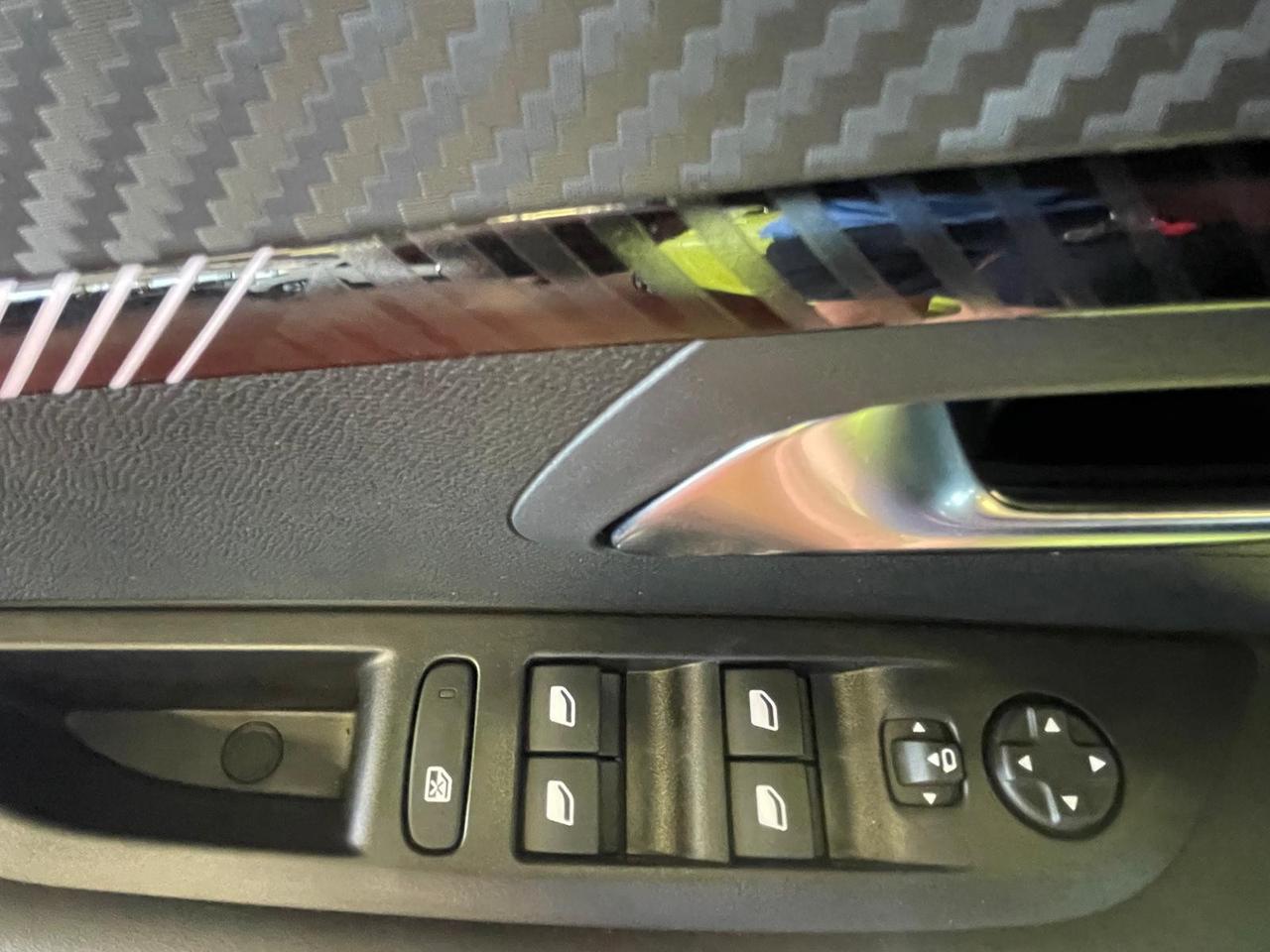 PEUGEOT 208 5P - ALLURE Hybrid 110 E-DCS6