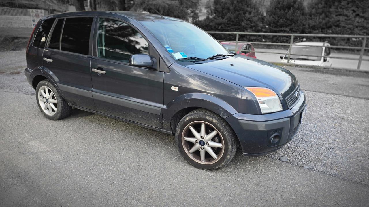 Ford Fusion 1.6 TDCi 5p. Collection