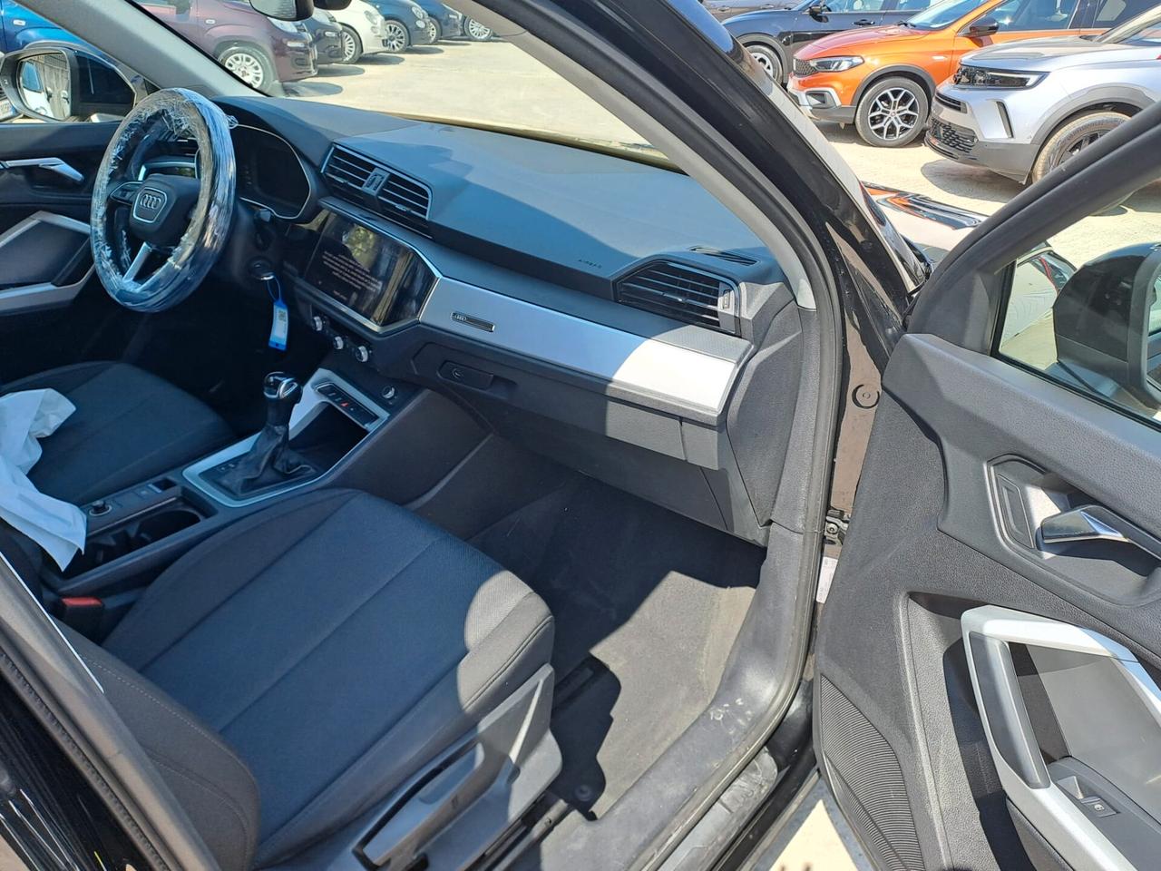Audi Q3 35 TDI S tronic Business