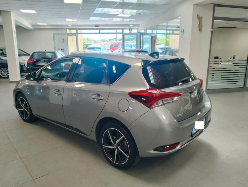 Toyota Auris 5 Porte Auris 1.8h cvt Cerchi Cruise...