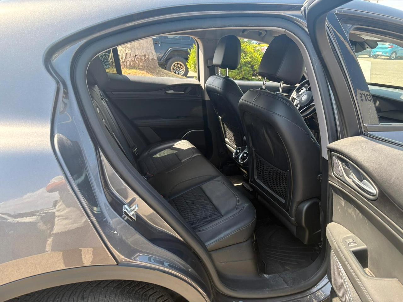 Alfa Romeo Stelvio 2.2 Turbodiesel 180 CV AT8 RWD Super