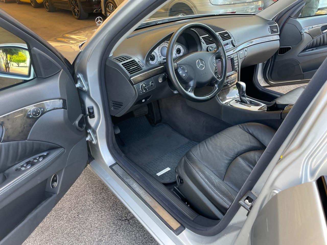 Mercedes-Benz E 320 cat Avantgarde