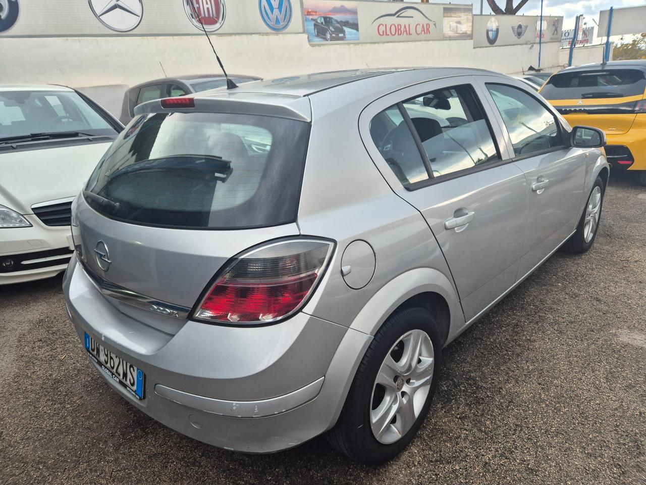 Opel Astra 1.7 CDTI 110CV 5 porte Cosmo 2010