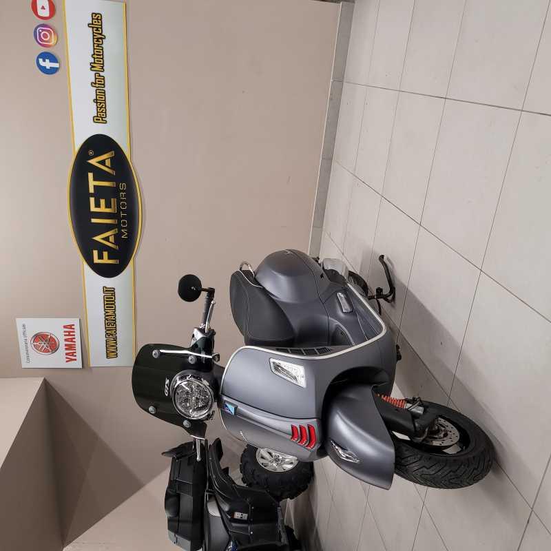 Vespa GTS 300 Super Hpe - 2019
