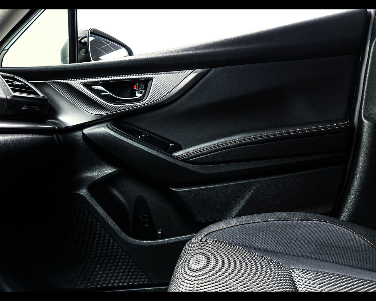 SUBARU XV 2ª serie - XV 2.0i e-Boxer MHEV Lineartronic Style Xtra