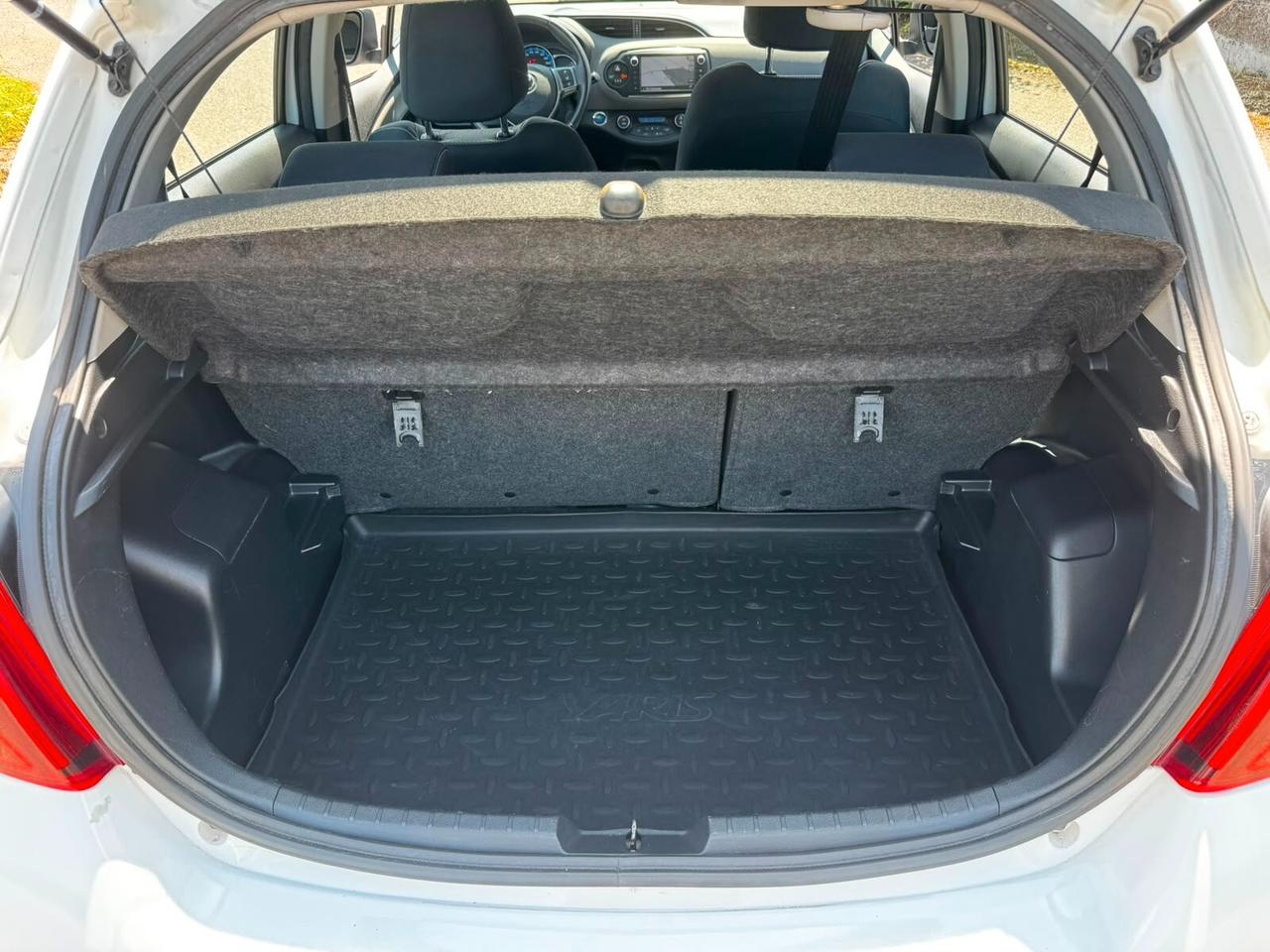 Toyota Yaris 1.5 Hybrid 5 porte Active