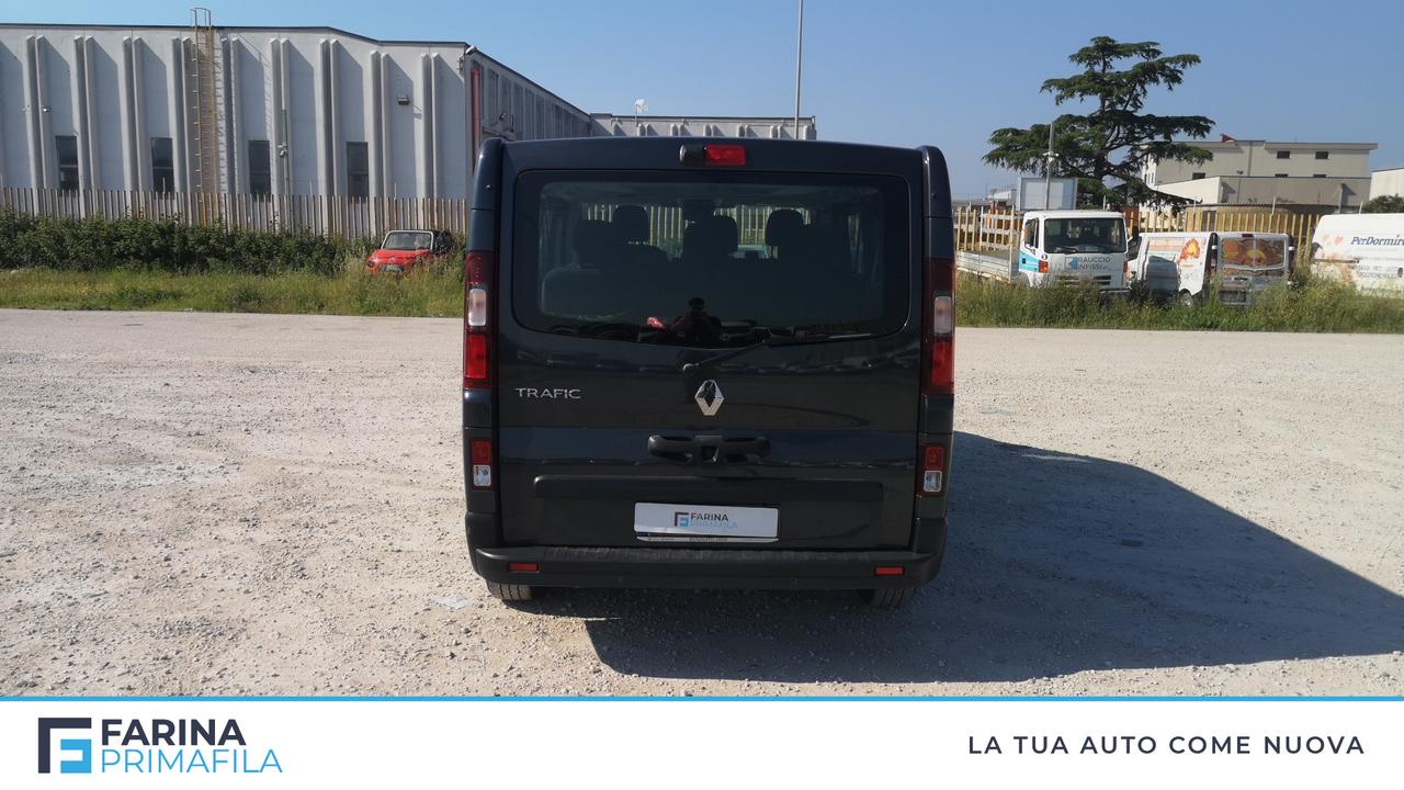 RENAULT Trafic IV Passenger 2021 - trafic passenger 2.0 Blue dci 110cv L2H1 Intens