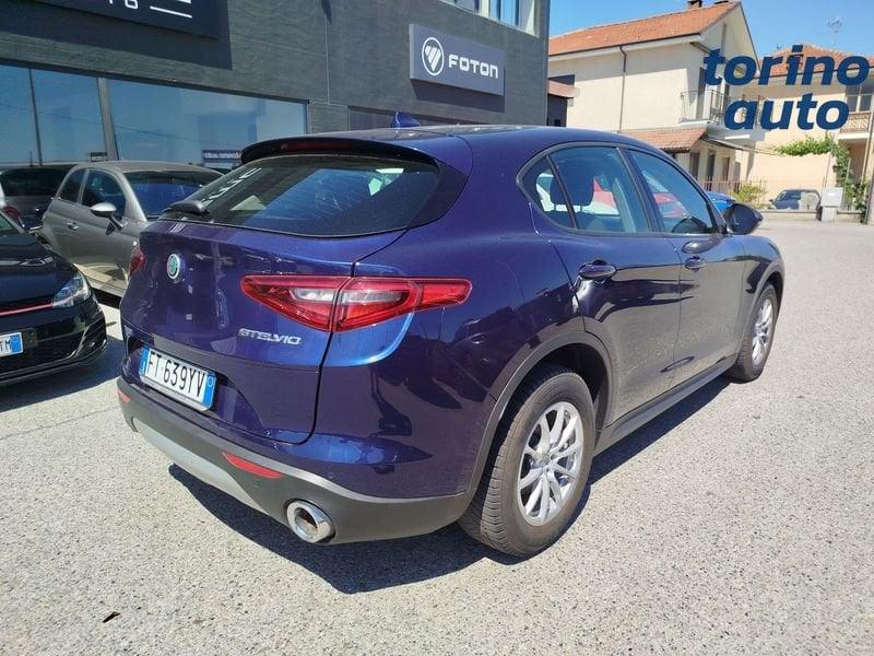 Alfa Romeo Stelvio 2.2 Turbo Diesel 160CV AT8 RWD Business