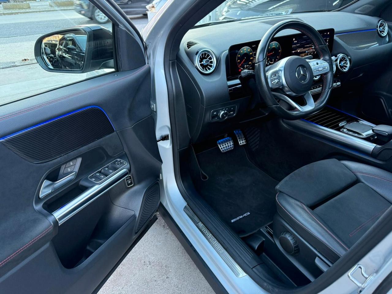 Mercedes-benz GLA 220 d Automatic 4Matic Premium NIGHT EDITION