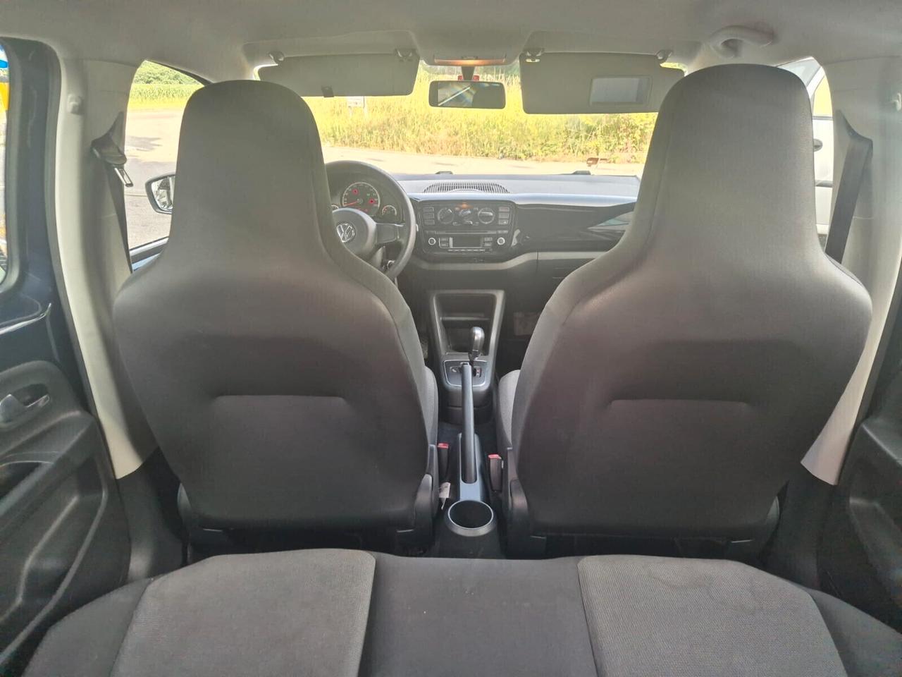 Volkswagen up! 1.0 75 CV 5p. high up!
