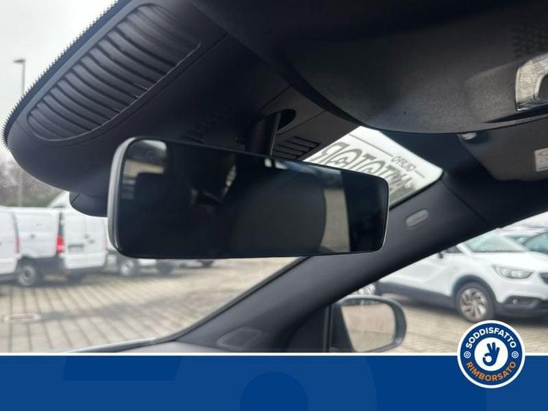 Mercedes-Benz GLA 200d Automatic Advanced Progressive