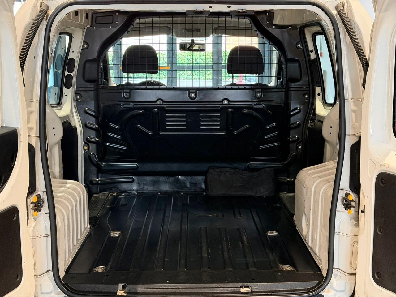 Fiat Fiorino 1.3 MJT 95CV Cargo SX