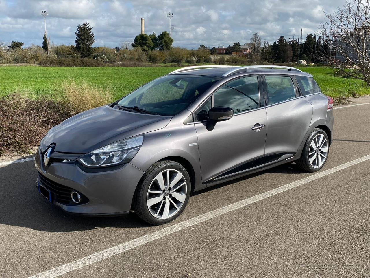 Renault Clio Sporter dCi 8V 90CV COSTUME NATIONAL
