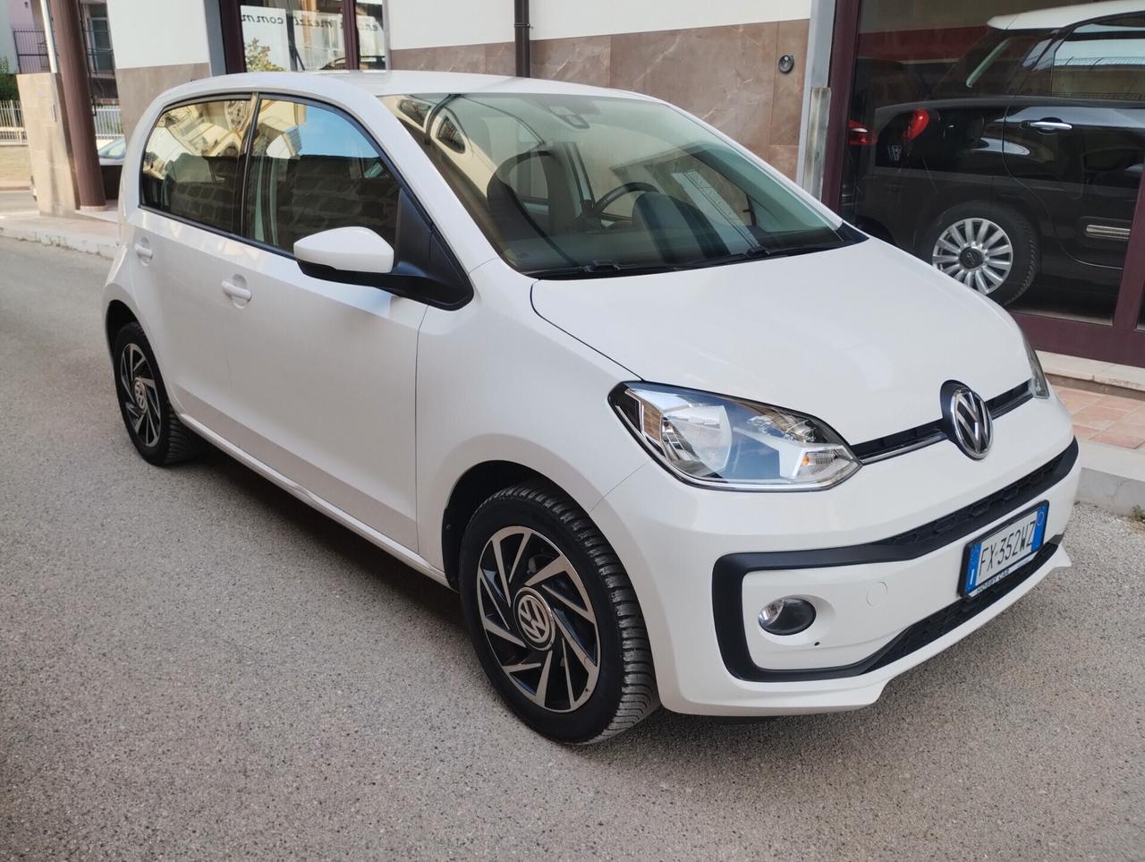 Volkswagen Up! 1.0 Eco High BlueMotion 5 porte Metano/Benzina 2019