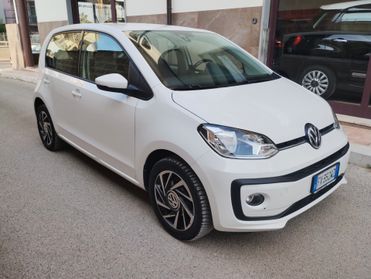 Volkswagen Up! 1.0 Eco High BlueMotion 5 porte Metano/Benzina 2019