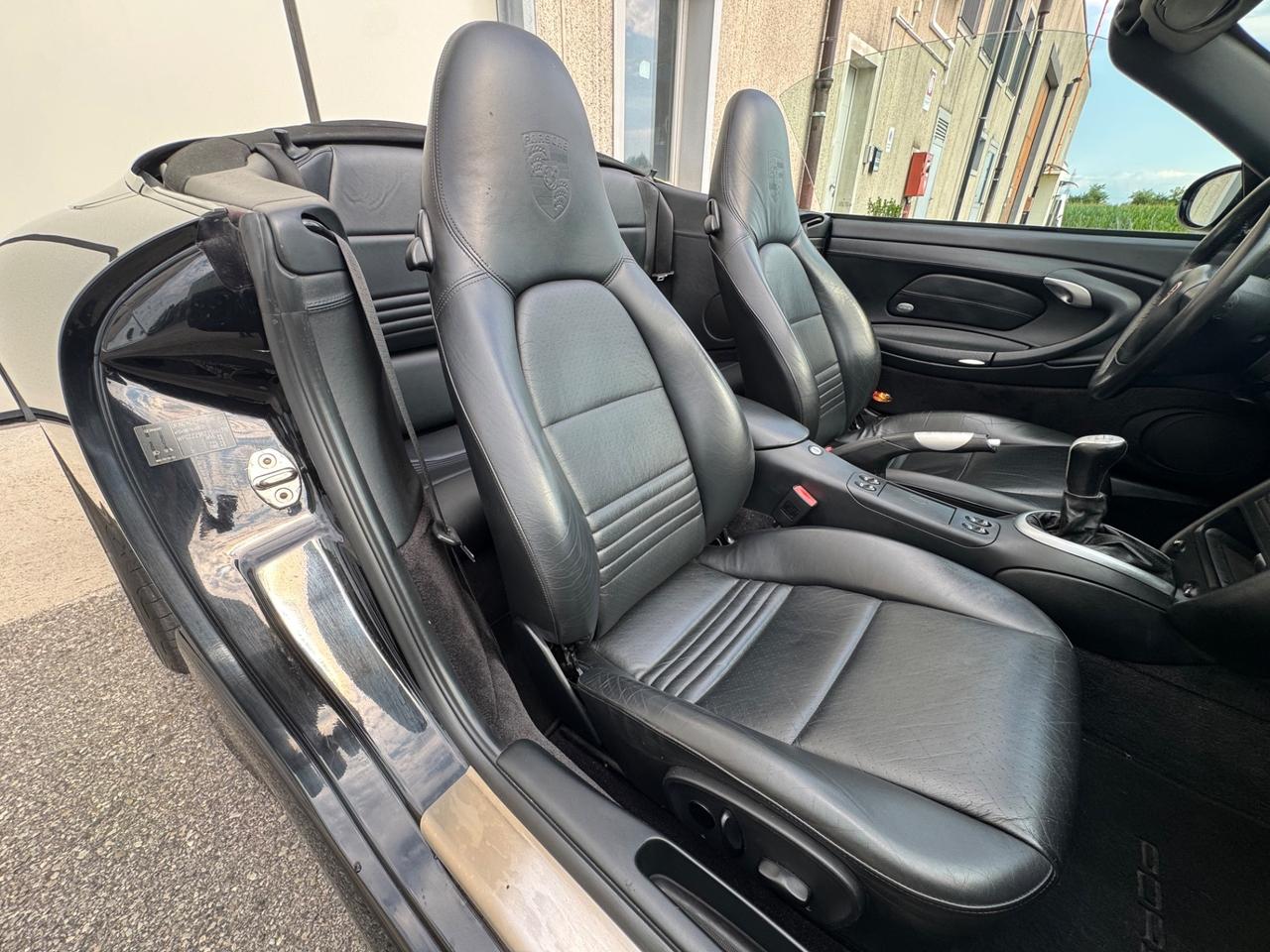 Porsche 911 996 Carrera Cabrio