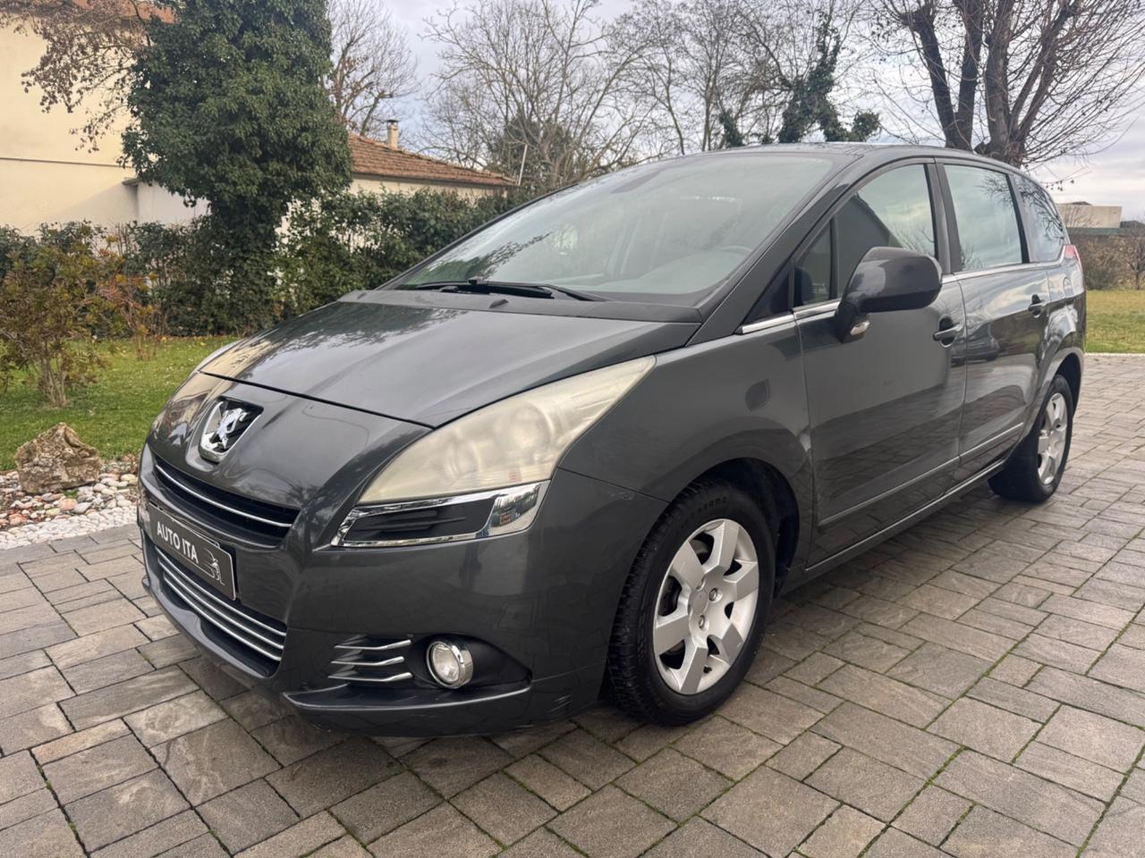 Peugeot 5008 2.0 HDi 150CV Business