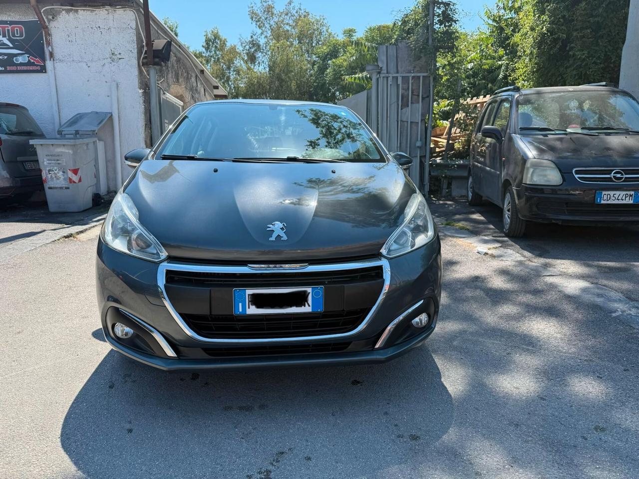 Peugeot 208 BlueHDi 75 Allure TAGLIANDATA