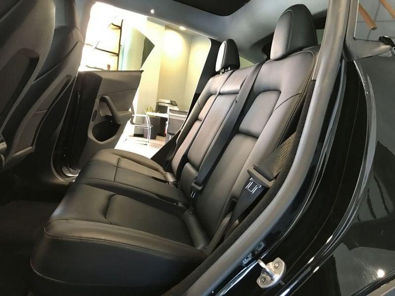 Tesla Model Y Performance AWD Subentro Leasing