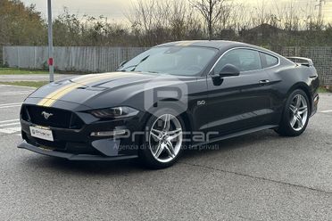 FORD Mustang Fastback 5.0 V8 aut. GT